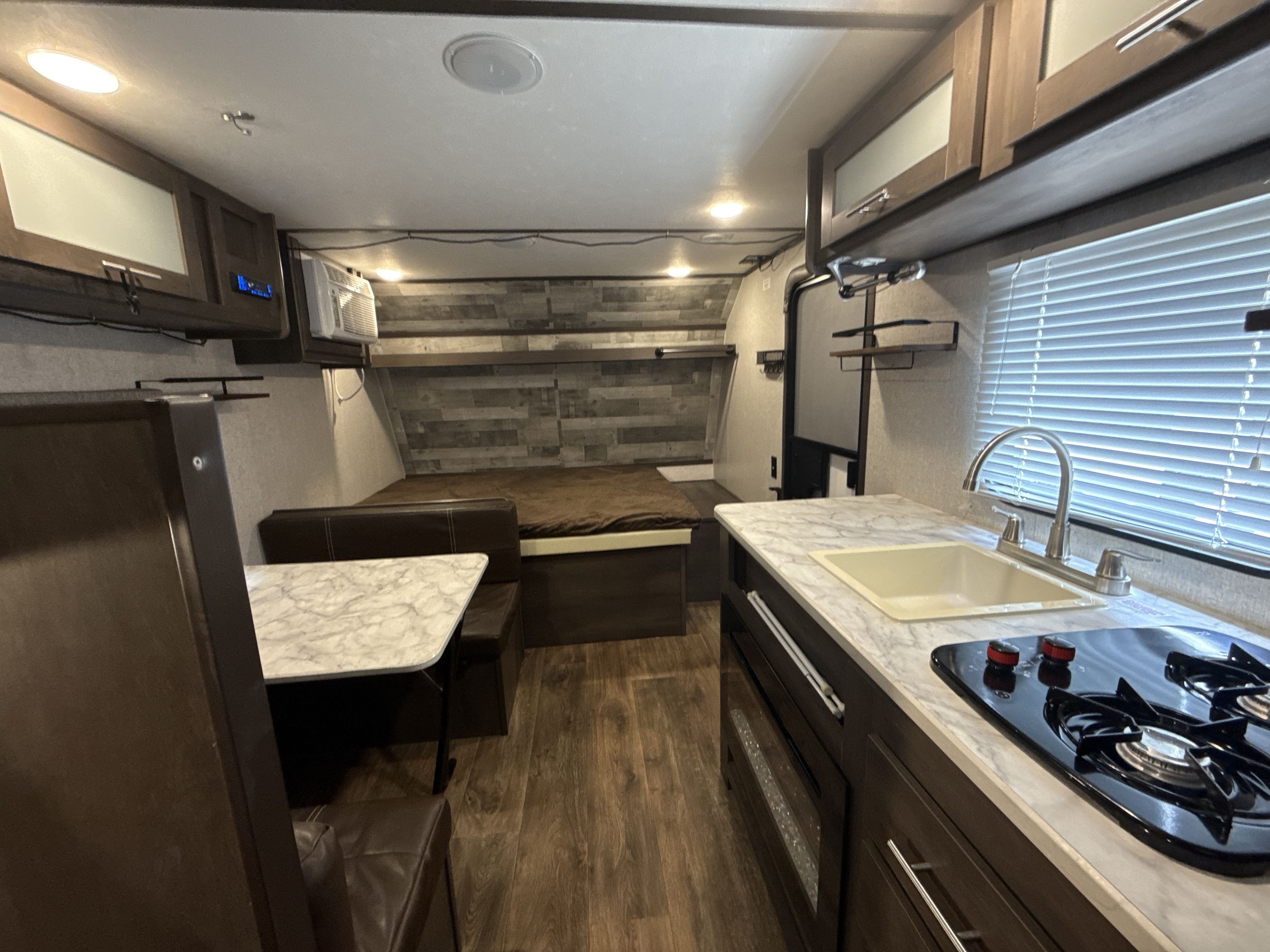 2021 Coleman COLEMAN LANTERN LT 17B in anniston AL