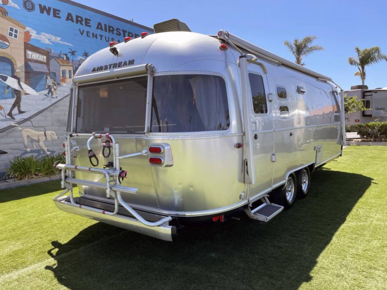 A photo of this 2019 Airstream International SERENITY 27FBQ