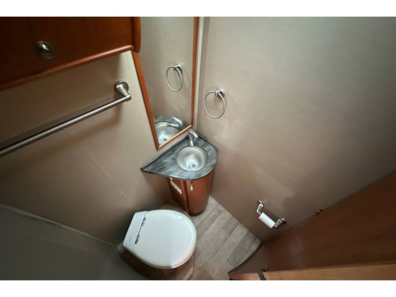 A photo of this 2014 Leisure Travel UNITY 24TB