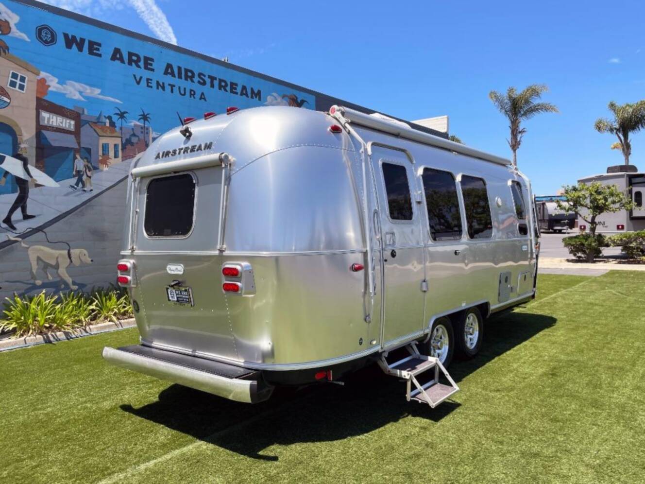 A photo of this 2021 Airstream Flying Cloud 23FB