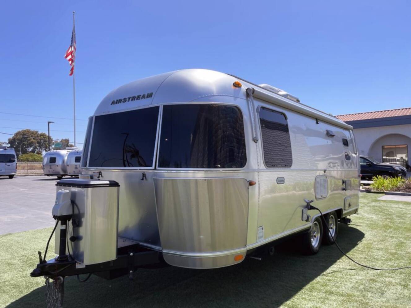 A photo of this 2020 Airstream Globetrotter 23FBQ