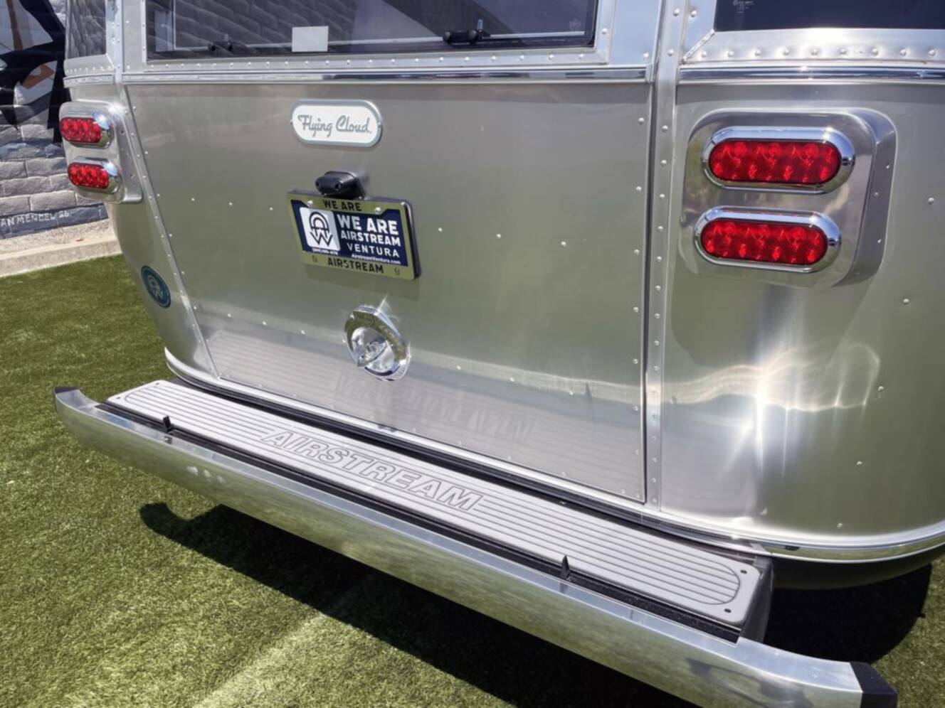 A photo of this 2026 Airstream Flying Cloud 27FB