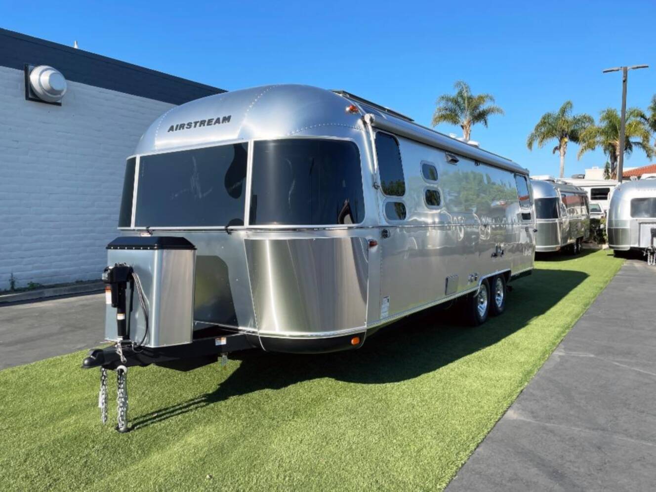 A photo of this 2026 Airstream Classic 28 RBQ