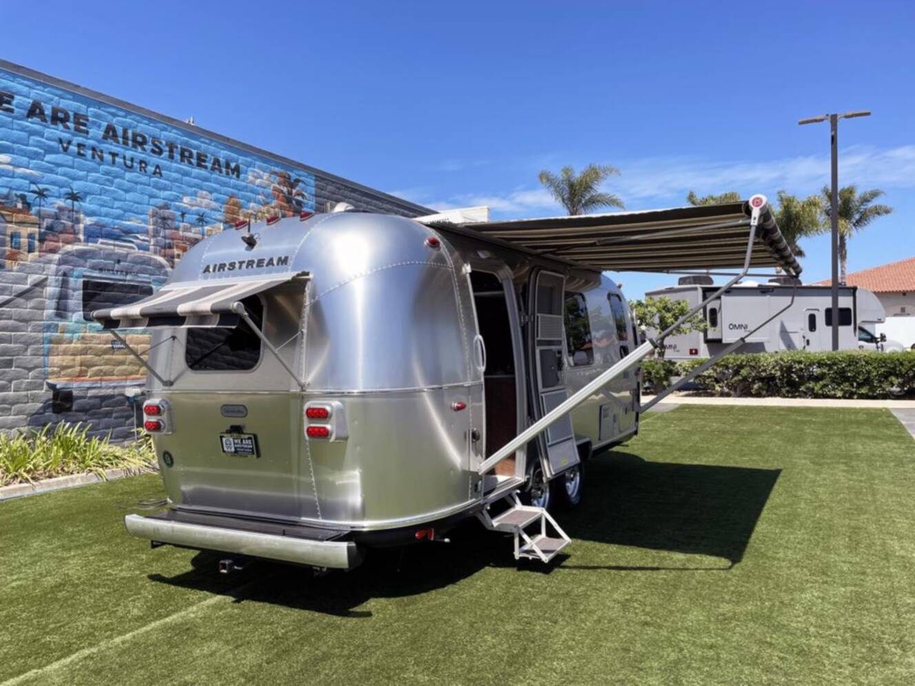 A photo of this 2020 Airstream Globetrotter 23FBQ