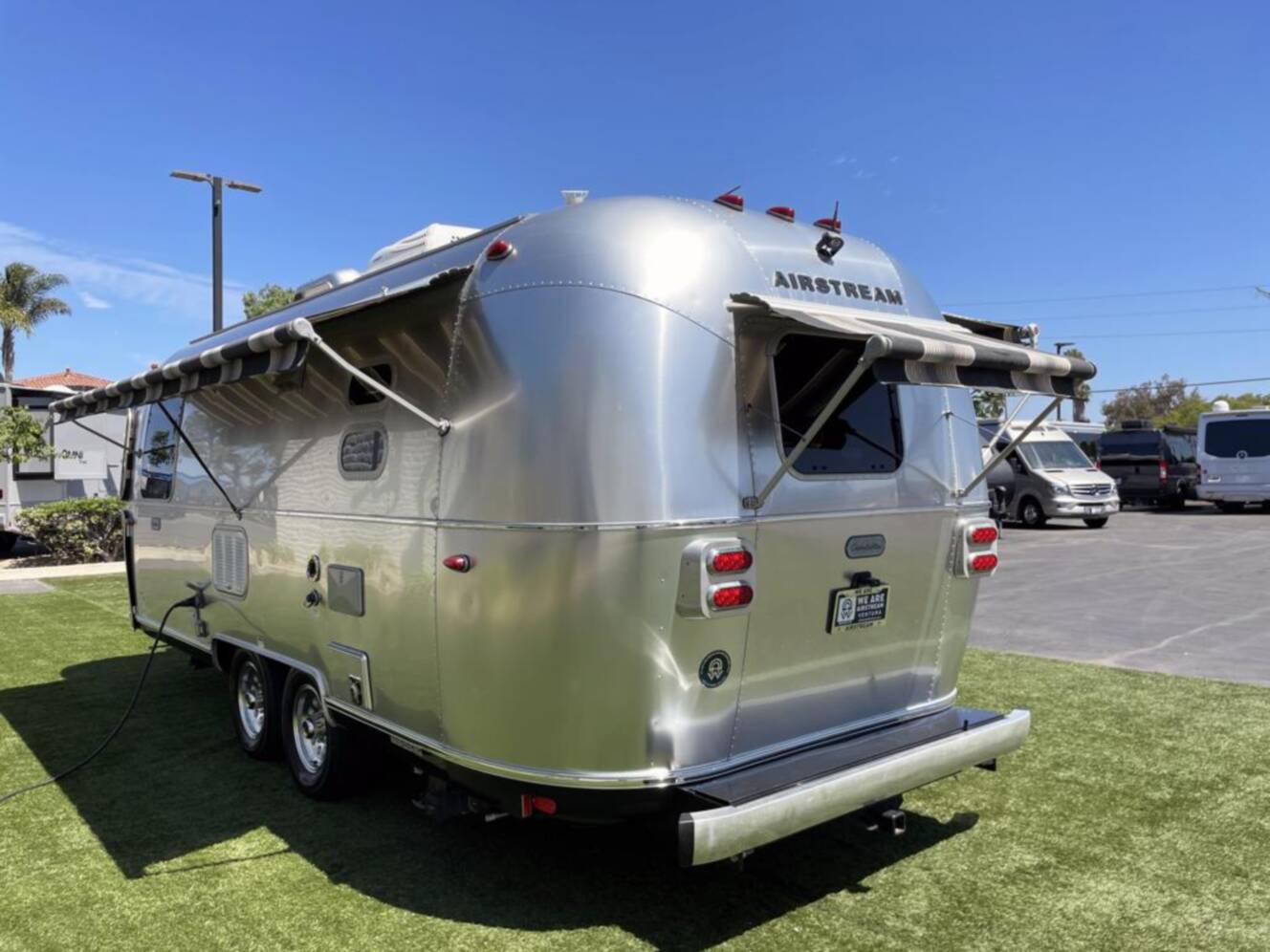A photo of this 2020 Airstream Globetrotter 23FBQ