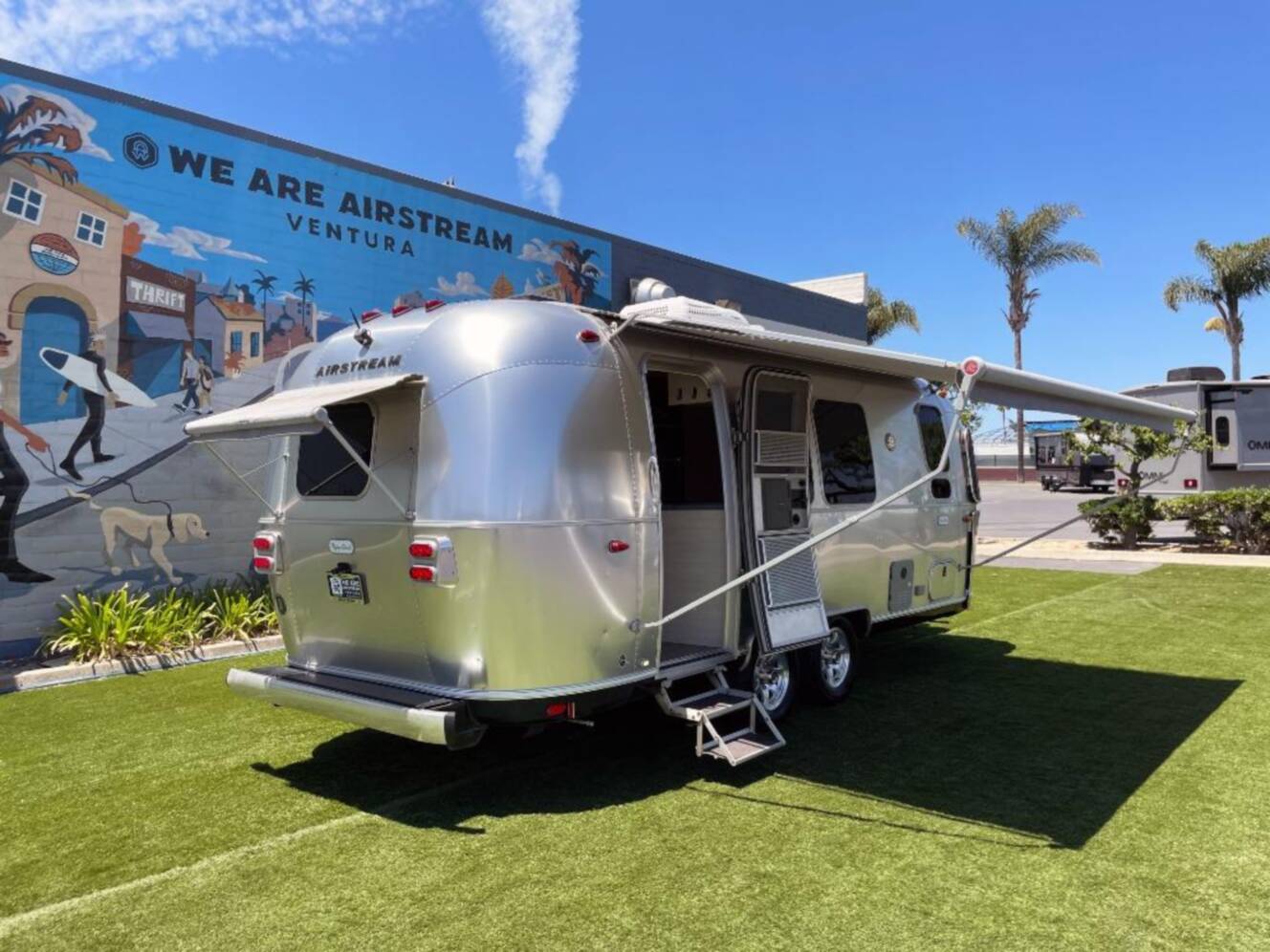A photo of this 2021 Airstream Flying Cloud 23FB