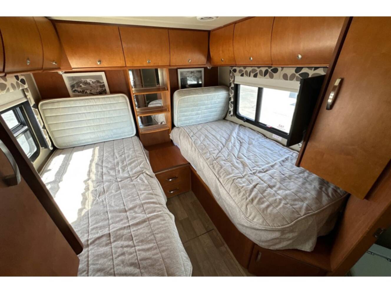 A photo of this 2014 Leisure Travel UNITY 24TB