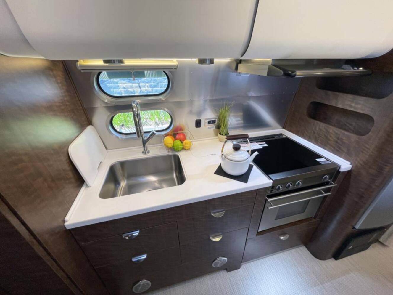 A photo of this 2020 Airstream Globetrotter 23FBQ
