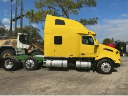 2023 PETERBILT 579
