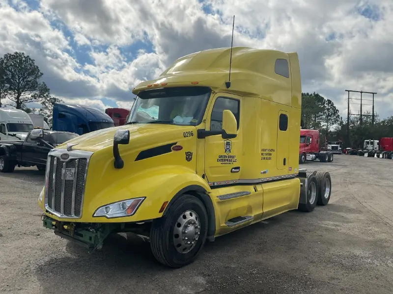 2023 PETERBILT 579
