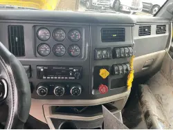 2023 PETERBILT 579
