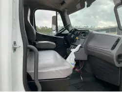 2019 FREIGHTLINER BUSINESS CLASS M2 106