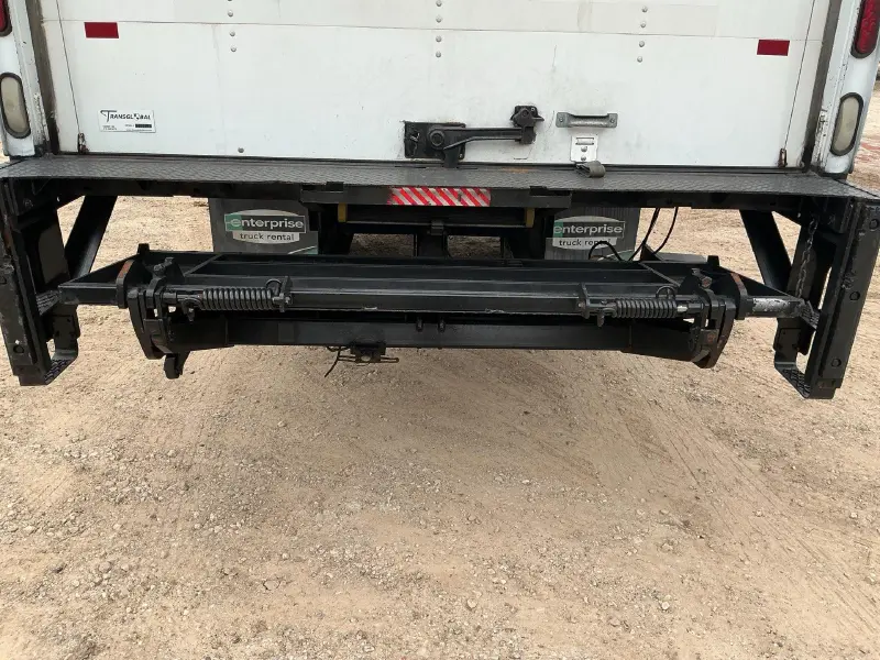 2019 FREIGHTLINER BUSINESS CLASS M2 106
