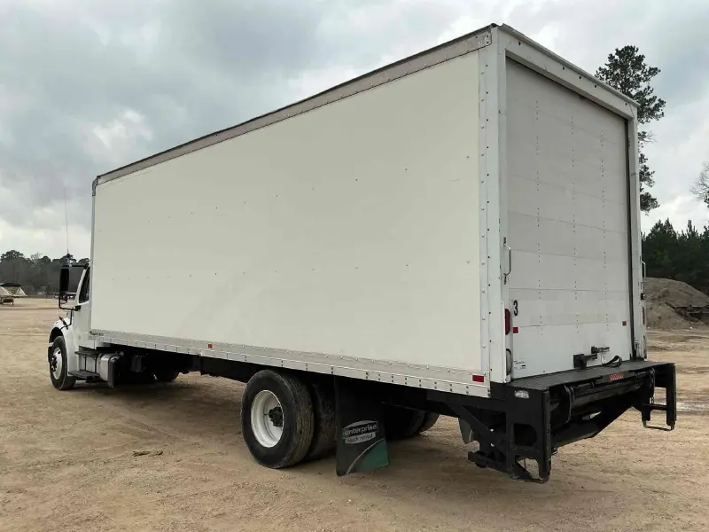 2019 FREIGHTLINER BUSINESS CLASS M2 106