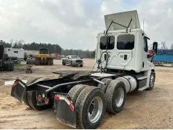 2017 FREIGHTLINER CASCADIA 125