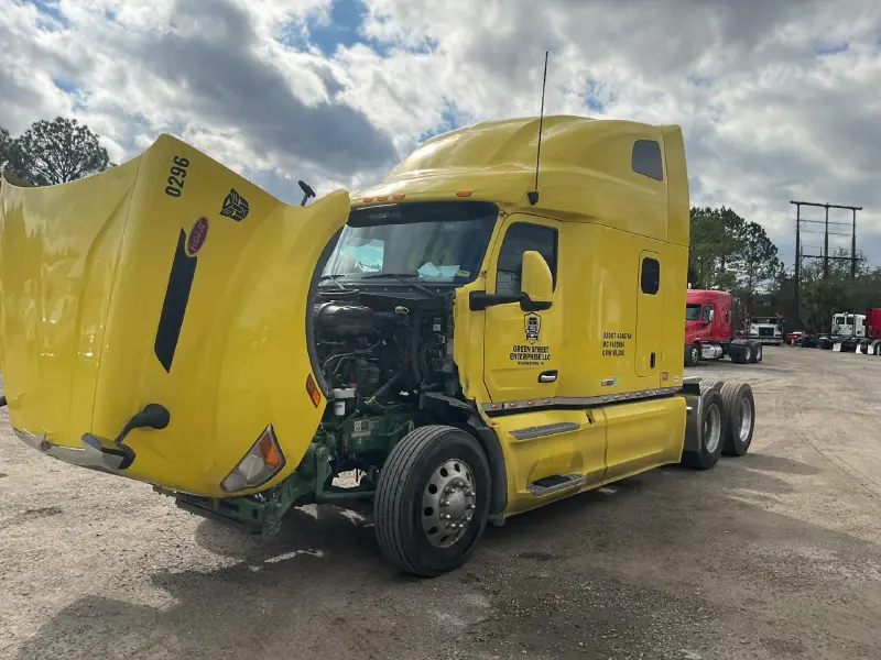 2023 PETERBILT 579