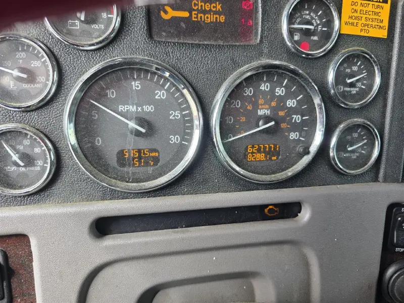 2018 PETERBILT 389