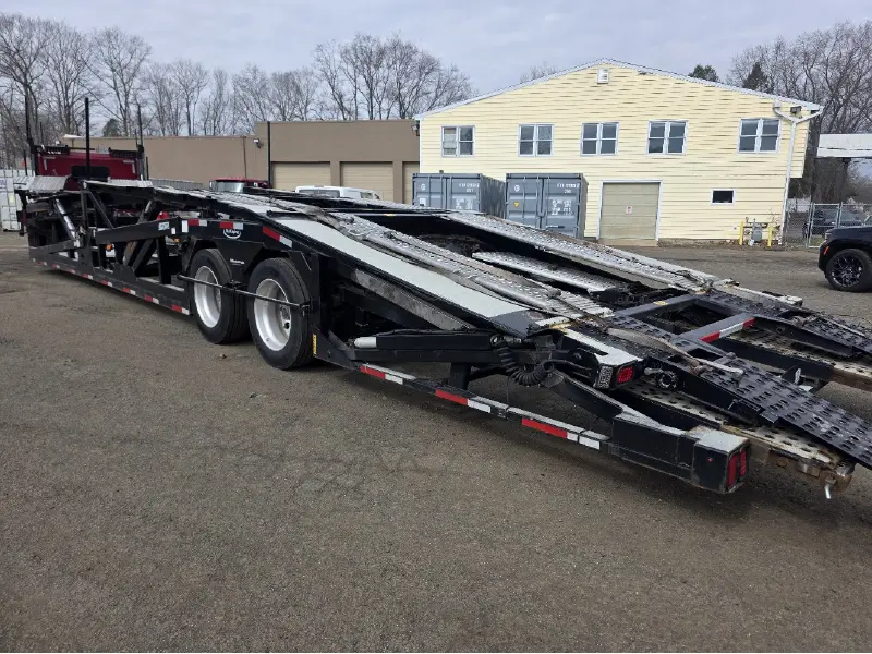 2018 PETERBILT 389