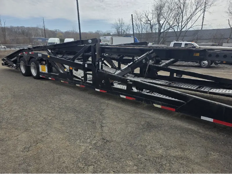 2018 PETERBILT 389