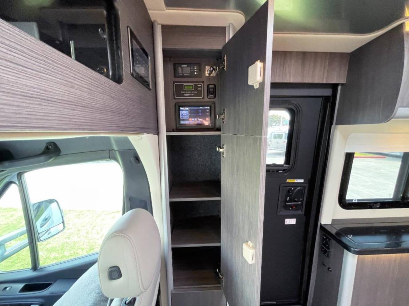 A photo of this 2026 Airstream Atlas AP