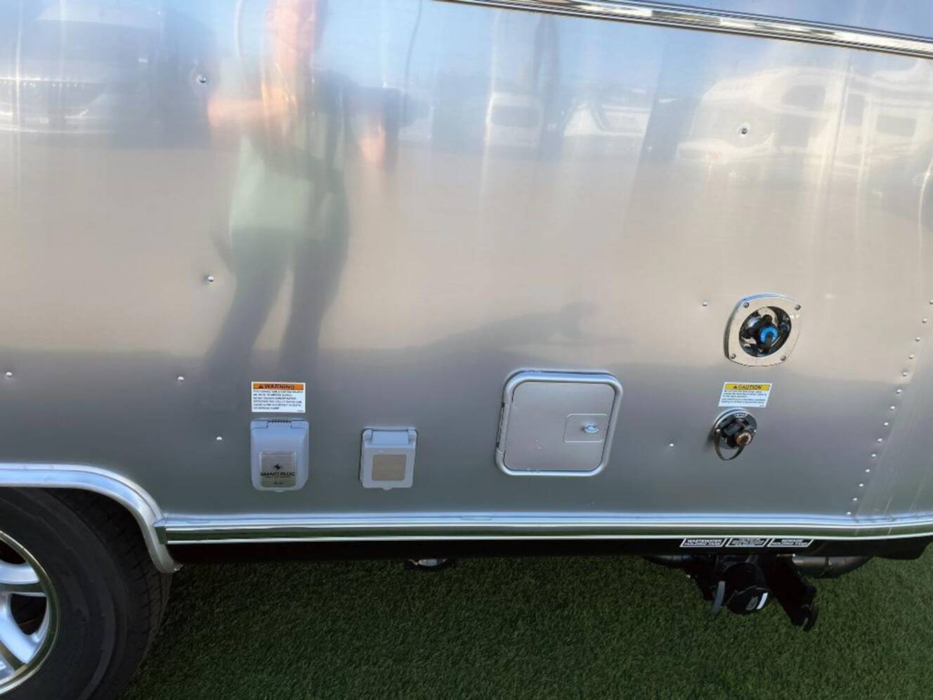 A photo of this 2026 Airstream Bambi 22FB