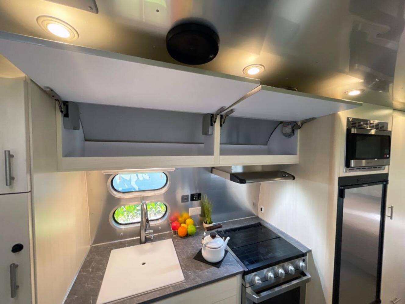 A photo of this 2021 Airstream Flying Cloud 23FB