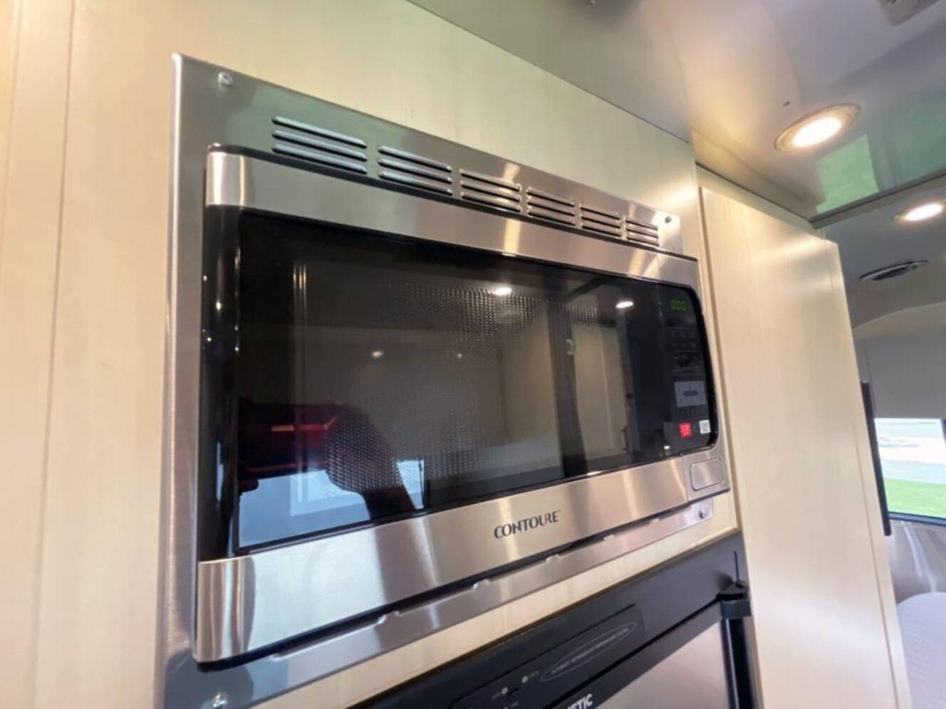 A photo of this 2021 Airstream Flying Cloud 23FB