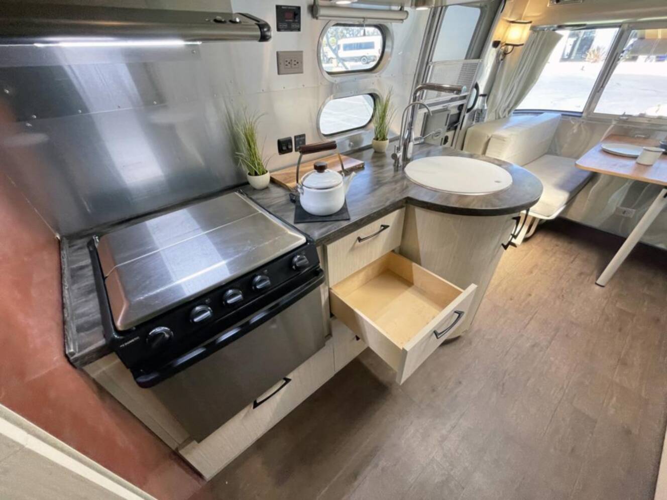 A photo of this 2019 Airstream International SERENITY 27FBQ