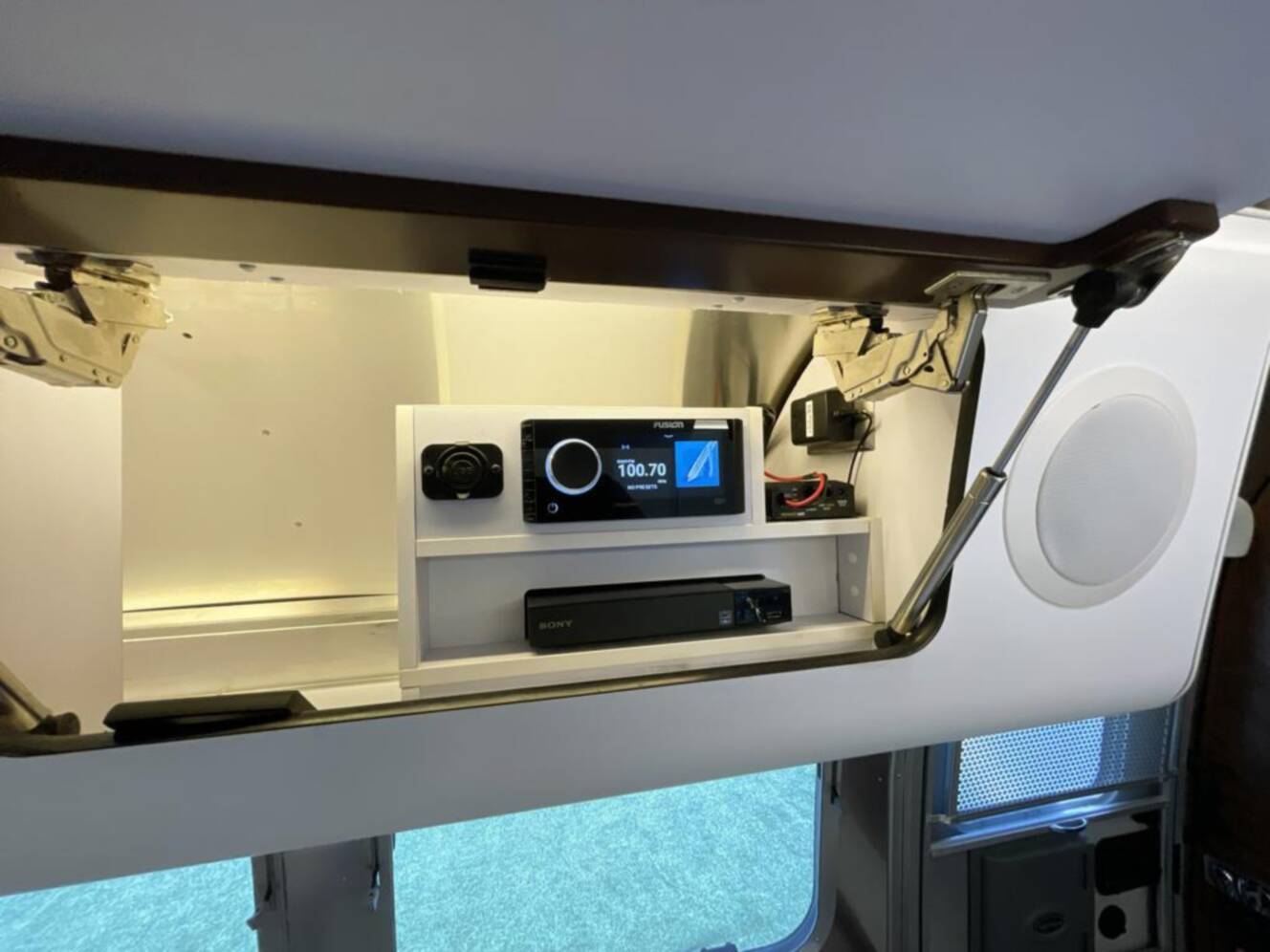 A photo of this 2020 Airstream Globetrotter 23FBQ