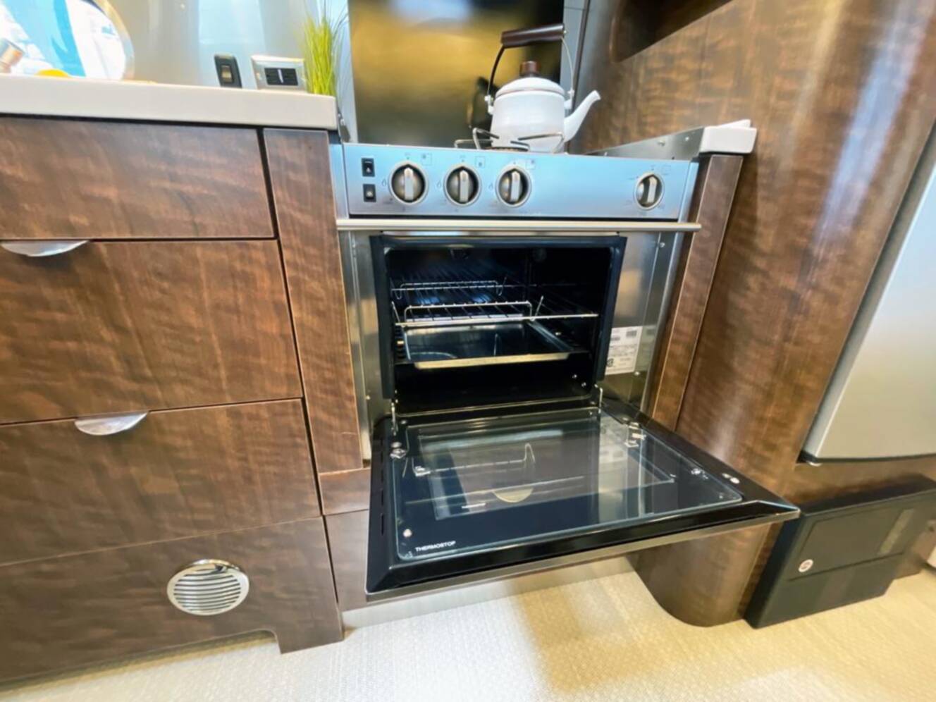 A photo of this 2020 Airstream Globetrotter 23FBQ