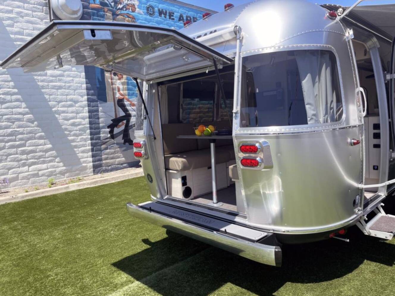 A photo of this 2026 Airstream Flying Cloud 27FB