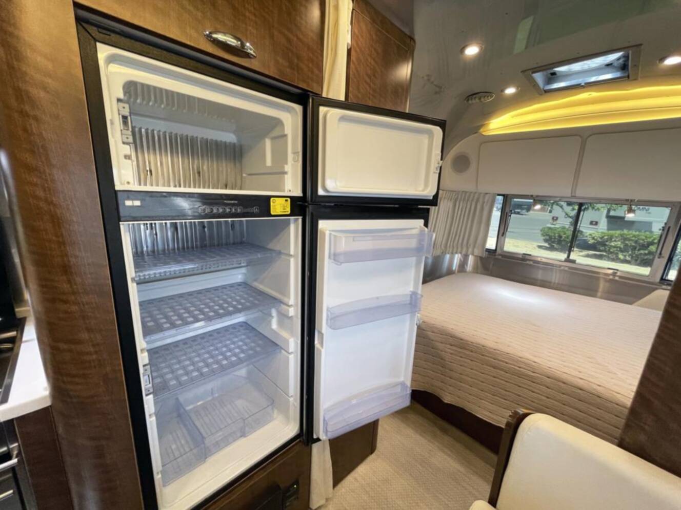 A photo of this 2020 Airstream Globetrotter 23FBQ