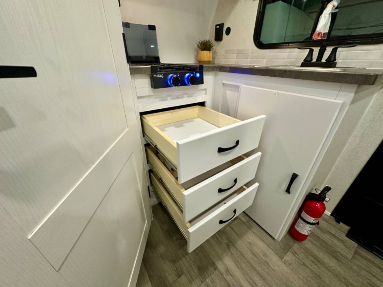 A photo of this 2026 Modern Buggy Rv Big Buggy BB17
