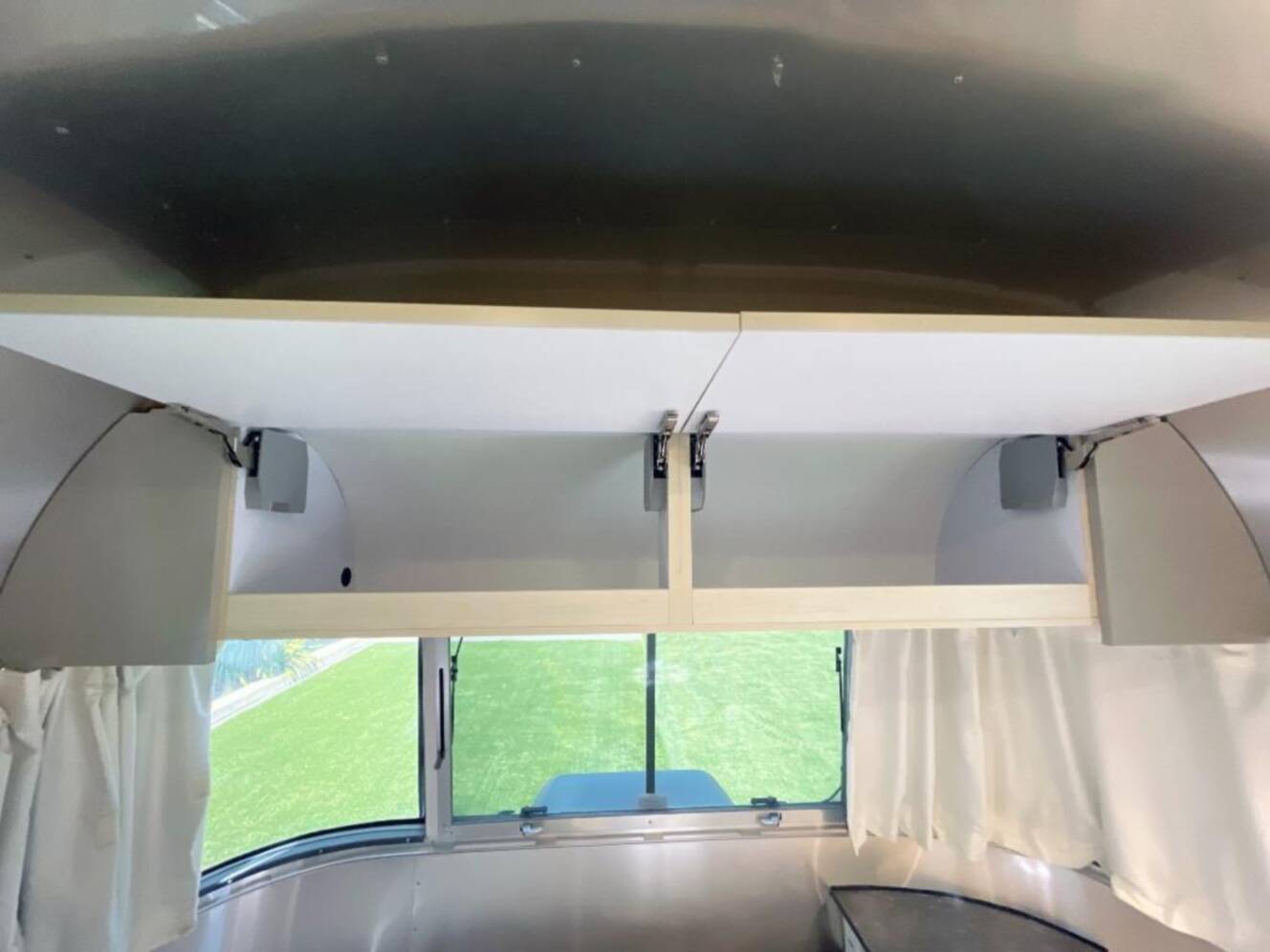 A photo of this 2021 Airstream Flying Cloud 23FB