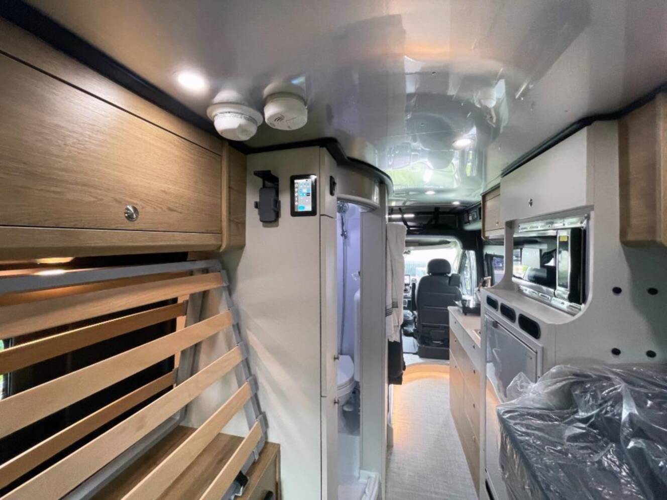 A photo of this 2026 Airstream Rangeline POP TOP