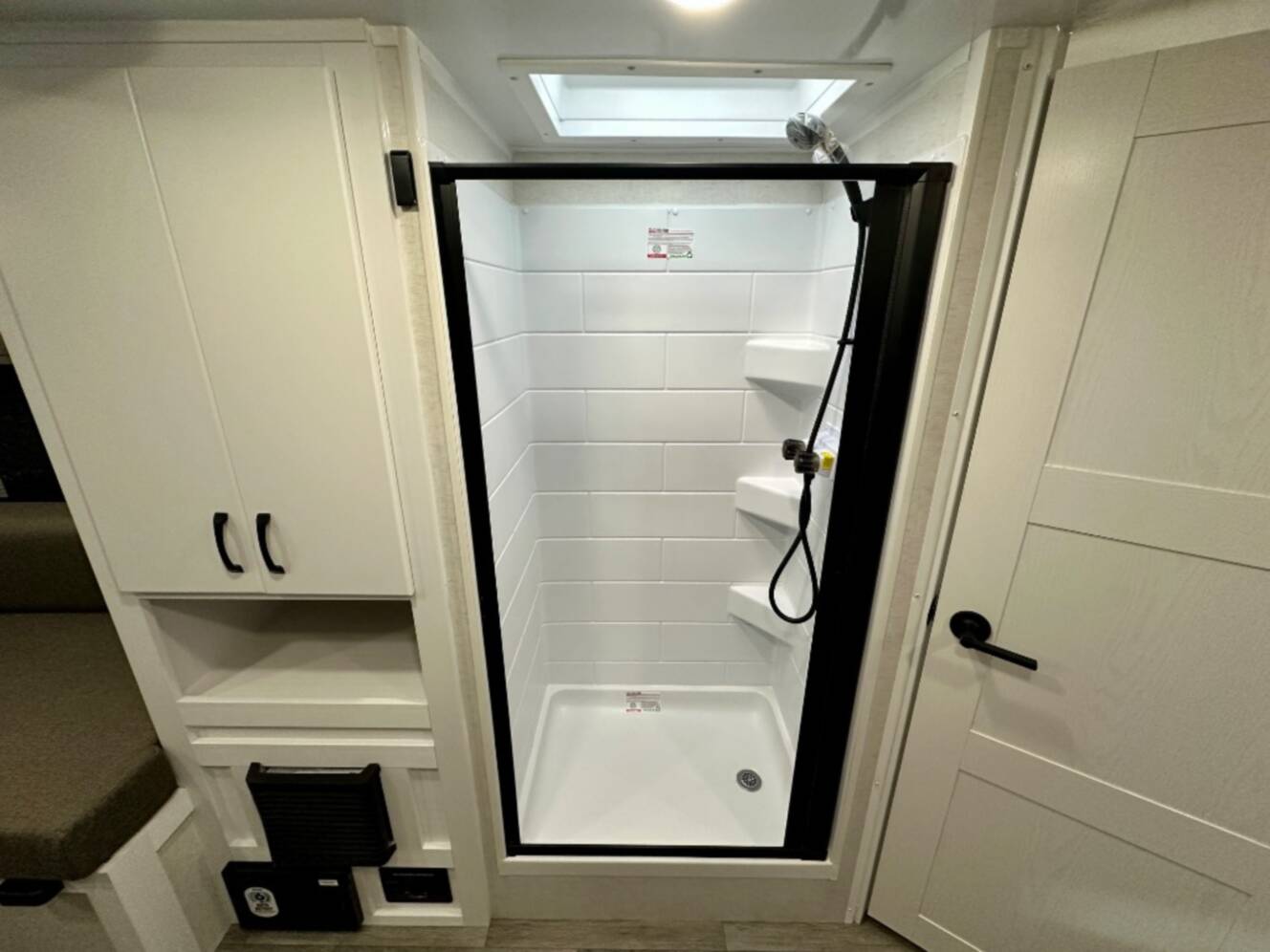 A photo of this 2026 Modern Buggy Rv Big Buggy BB17