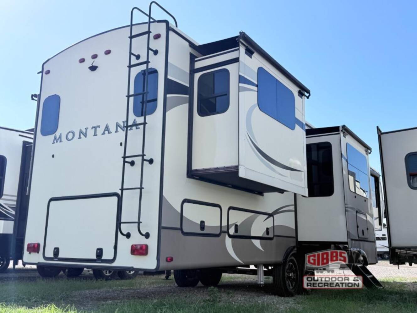 A photo of this 2018 Keystone Rv Montana 3791RD