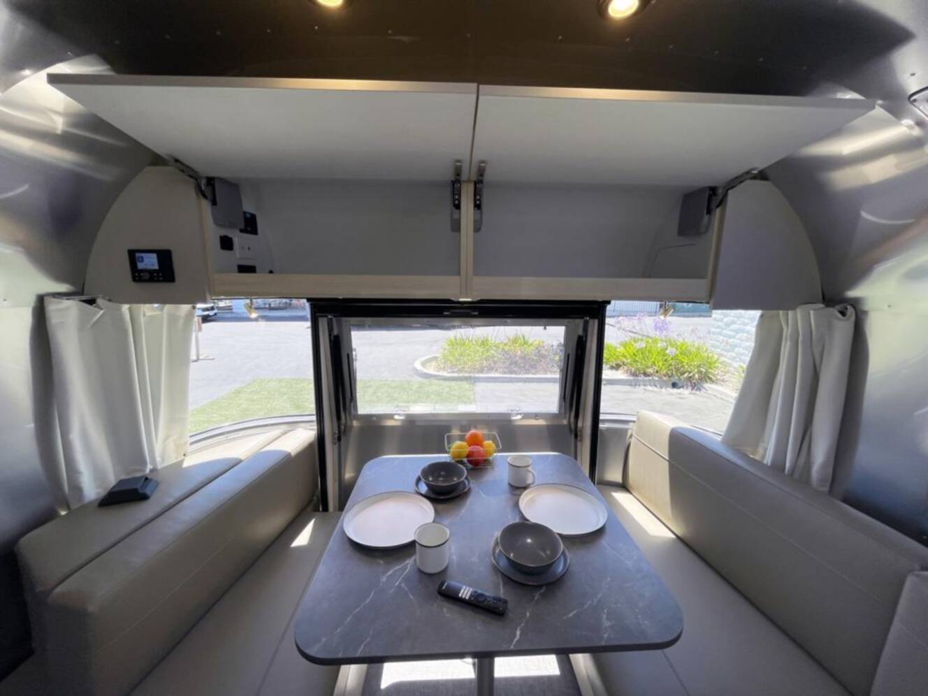 A photo of this 2026 Airstream Flying Cloud 27FB