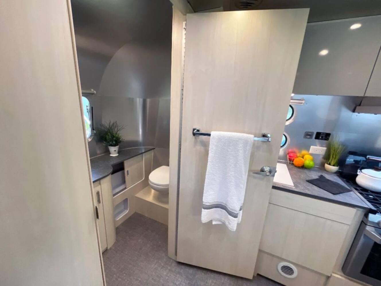 A photo of this 2021 Airstream Flying Cloud 23FB