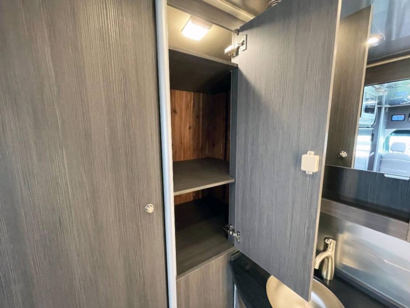 A photo of this 2026 Airstream Atlas AP