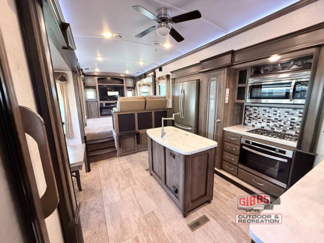 A photo of this 2018 Keystone Rv Montana 3791RD