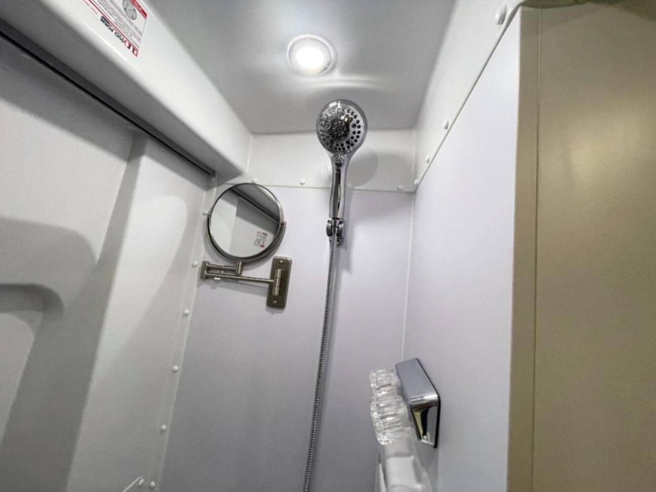 A photo of this 2026 Airstream Rangeline POP TOP
