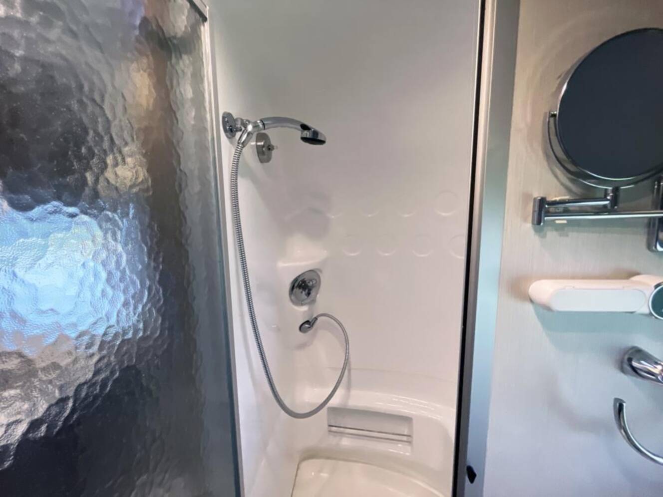 A photo of this 2020 Airstream Globetrotter 23FBQ