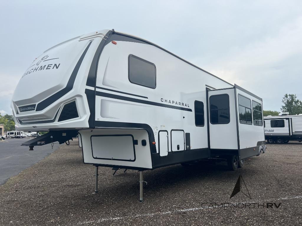 2026 Coachmen Rv Chaparral 381DBL in schoolcraft MI