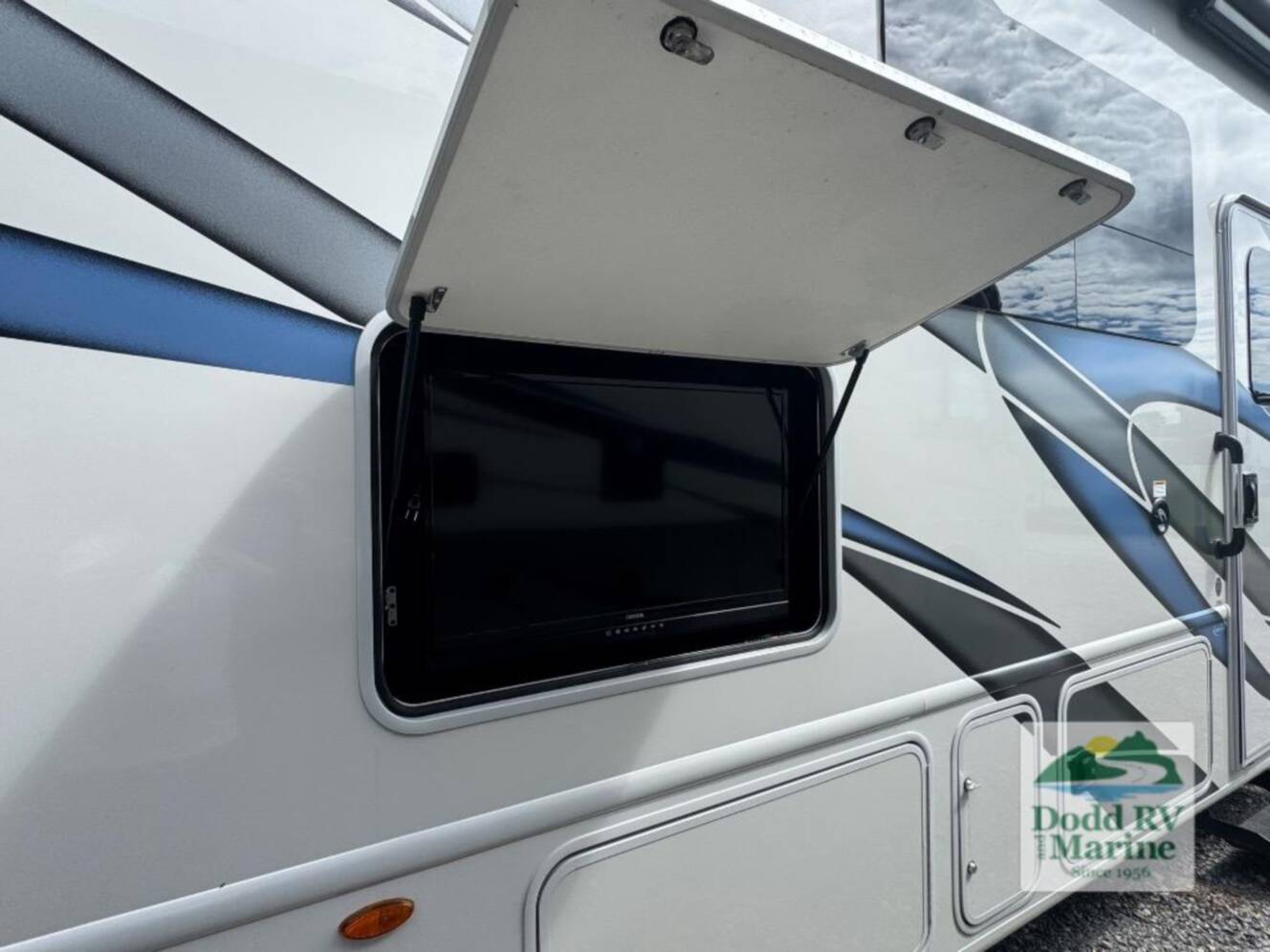 A photo of this 2024 Thor Motor Coach Hurricane 29M