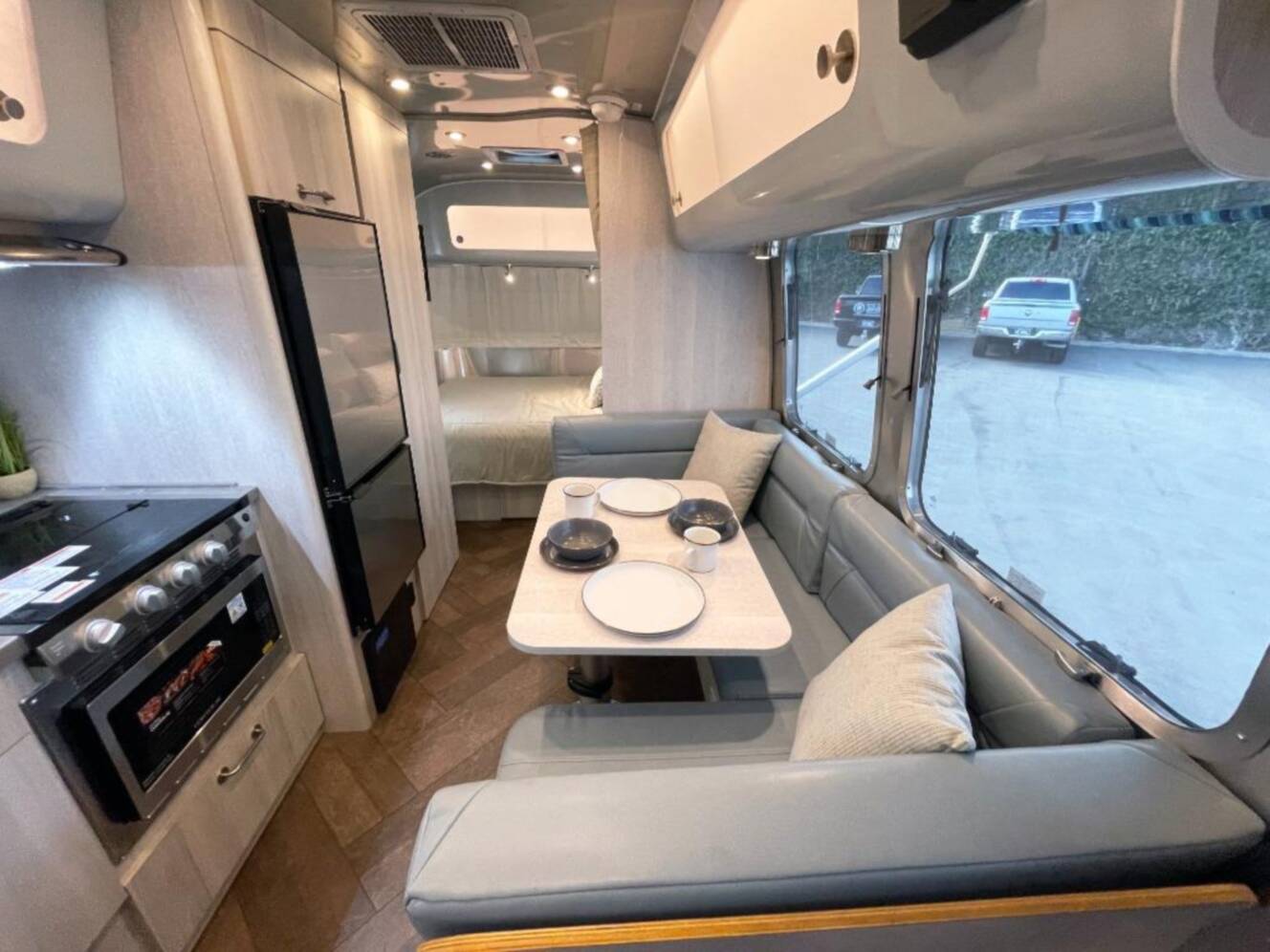 A photo of this 2026 Airstream International 23FBQ