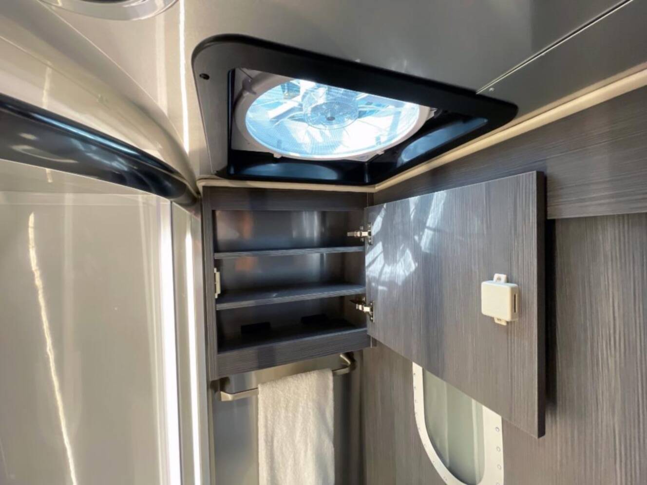 A photo of this 2026 Airstream Atlas AP