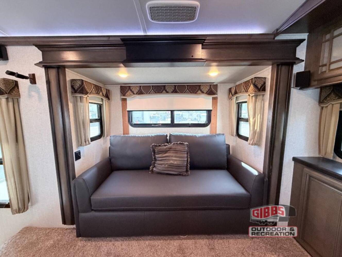 A photo of this 2018 Keystone Rv Montana 3791RD