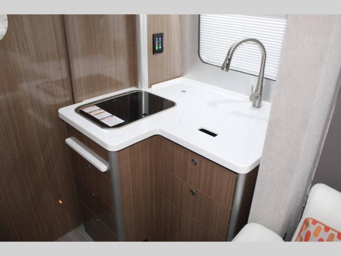 A photo of this 2019 Airstream Atlas Murphy Suite