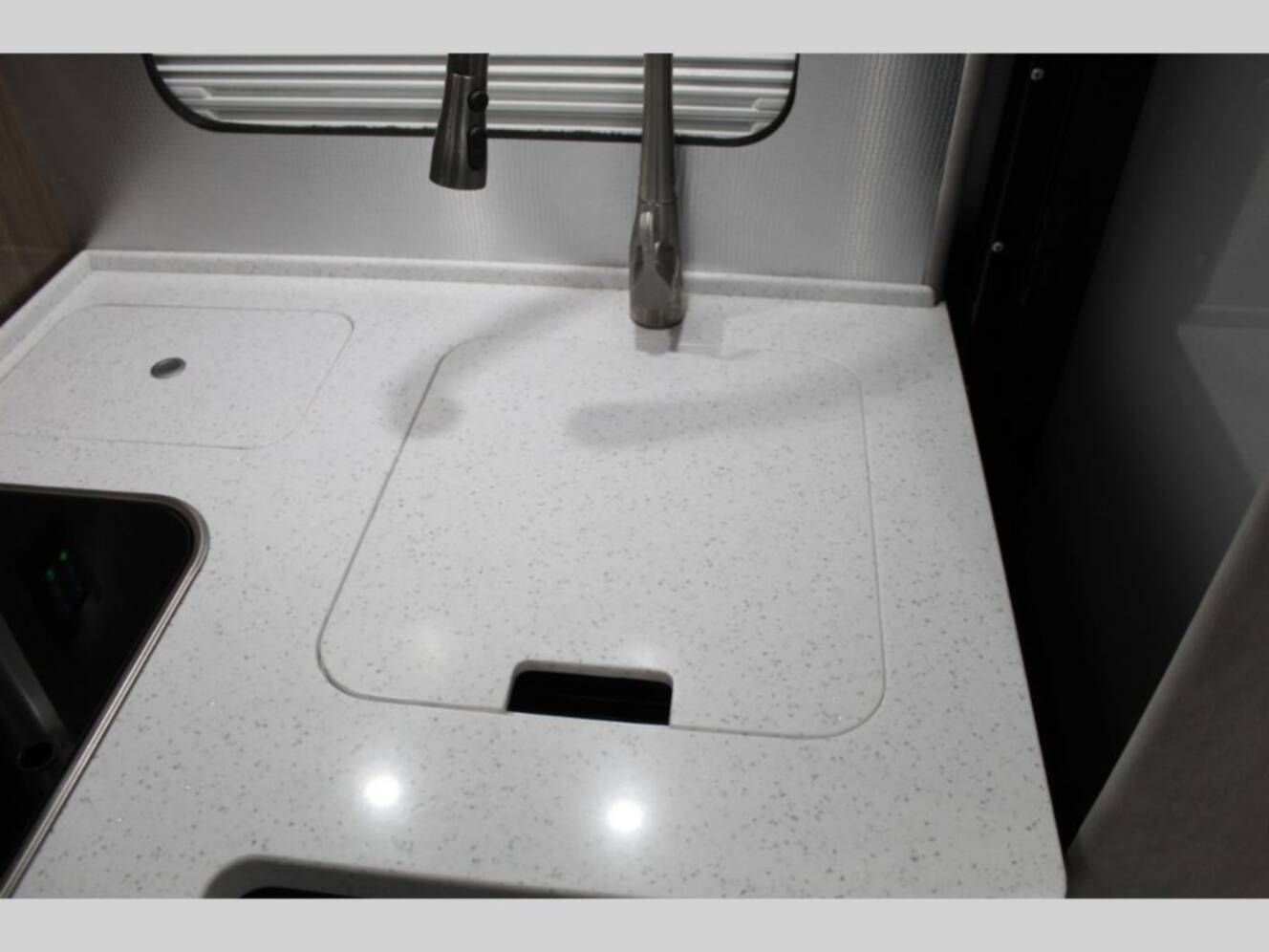 A photo of this 2019 Airstream Atlas Murphy Suite
